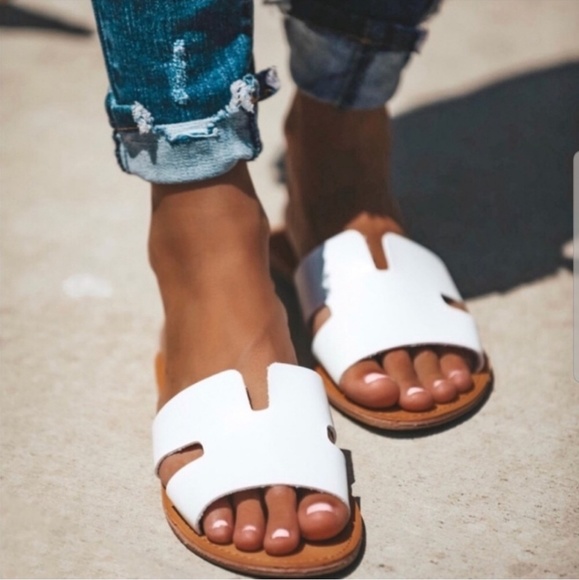 STYLE PARK Shoes - White Slide Sandals Vegan Leather Trendy Summer